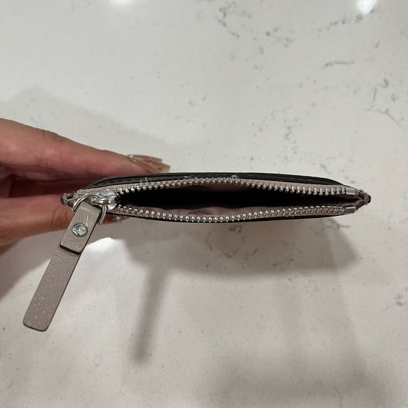 Kate Spade Card Holder - Picture 4 of 4